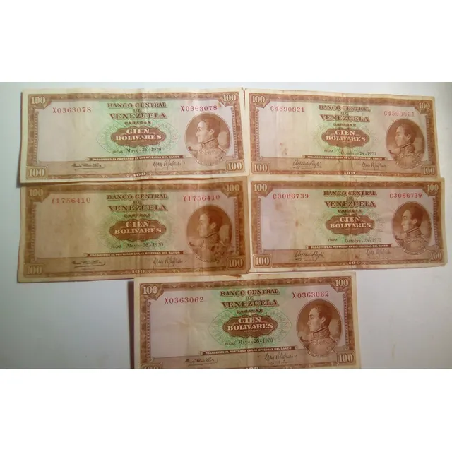 Billetes Antiguos De Cien Bolivares Del 70 Y 72 Combo