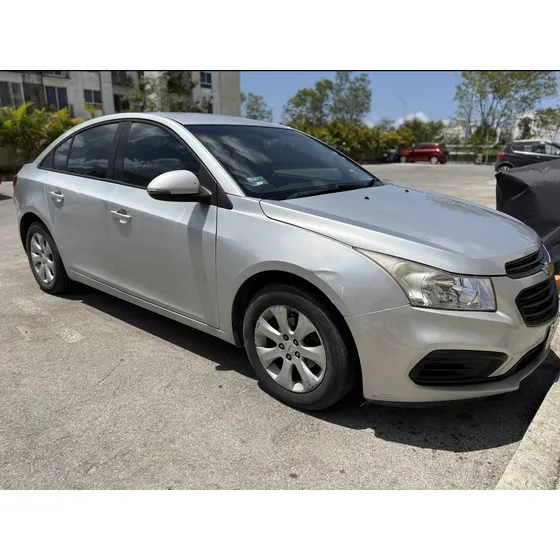Chevrolet Cruze 1.8 Ls L4 At
