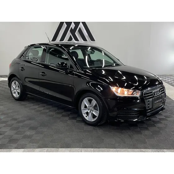 Audi A1 1.4 Urban 5p Mt