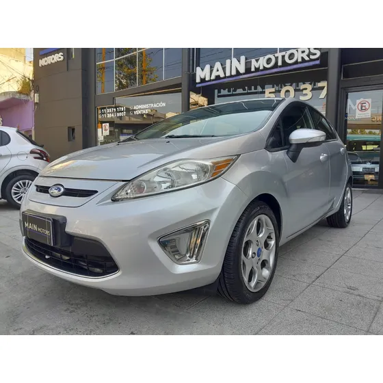 Ford Fiesta Kinetic 1.6 Design 120cv Titanium