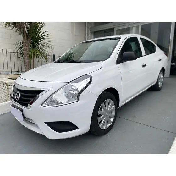 Nissan Versa 1.6 Drive At