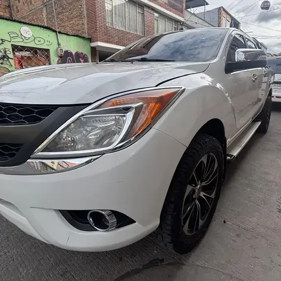 Mazda Bt-50 2015 3.2