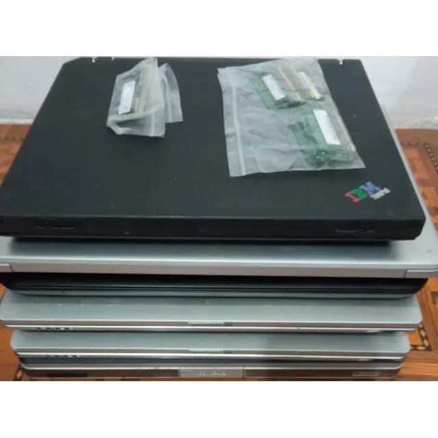 Laptops Memorias Combo En Buen Estado Toshiba Dell Hp Compaq