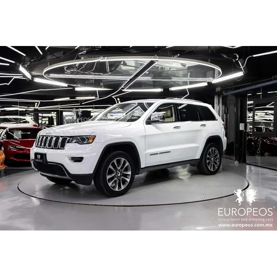 Jeep Grand Cherokee 3.6 Limited Lujo 4x2 Mt
