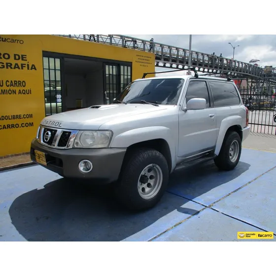 Nissan Patrol 4x4 3000cc Mt Aa