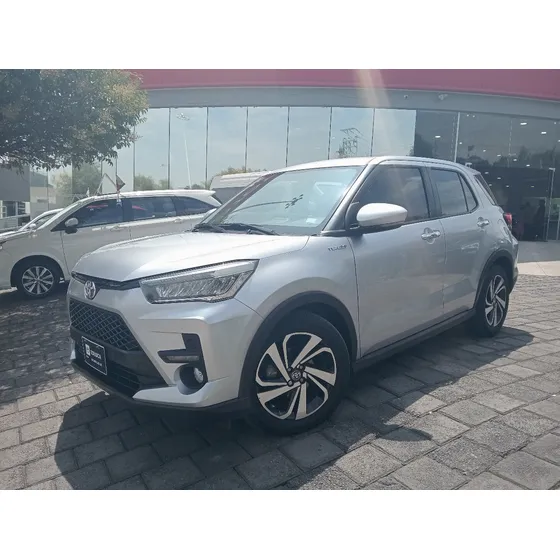 Toyota Raize 1.0t Xle Fwd Mt