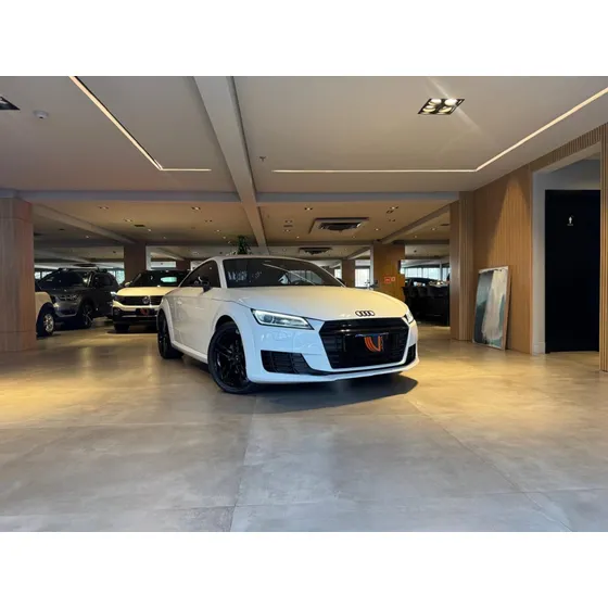 Audi Tt 2.0 Tfsi Coupé Attraction 2p Gasolina S-tronic