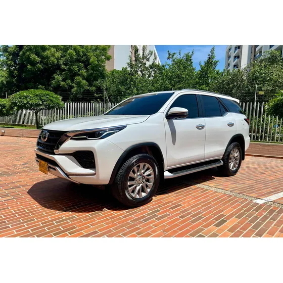 Toyota Fortuner 2.8l