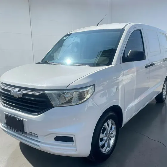 Chevrolet Tornado 2023 1.5 Van Paq B Cargo Mt