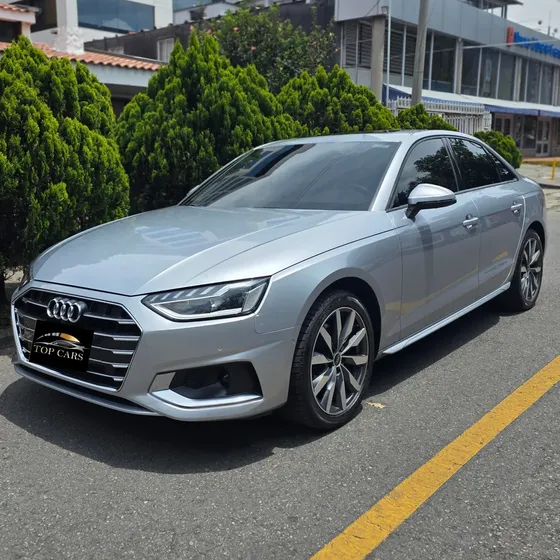Audi A4 2023 2.0 40 Tfsi Advance Stronic Mhev