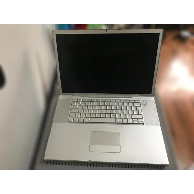Macbook Pro A1261 Por Partes