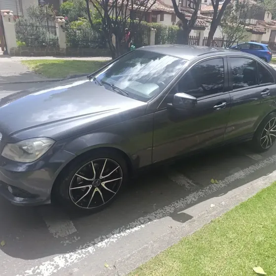 Mercedes-Benz Clase C 2013 1.6 Cgi Blueefficiency