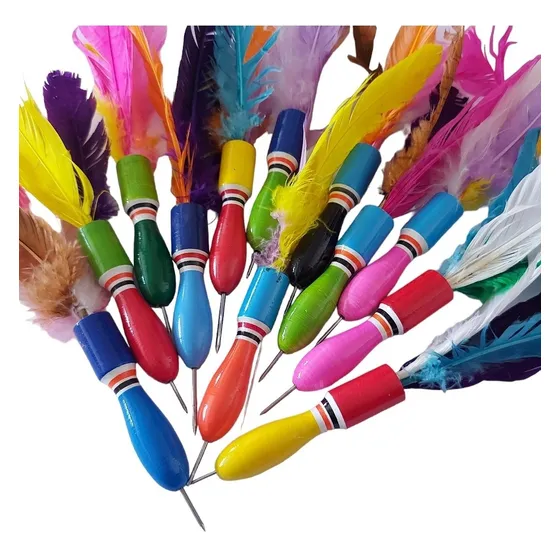 Set De 12 Dardos Lanzadores Artesanales Plumas Madera 