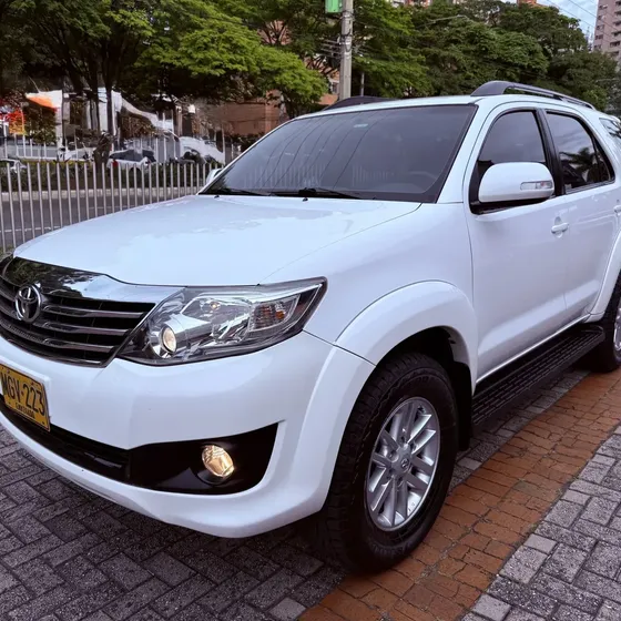 Toyota Fortuner 2013 2.7l