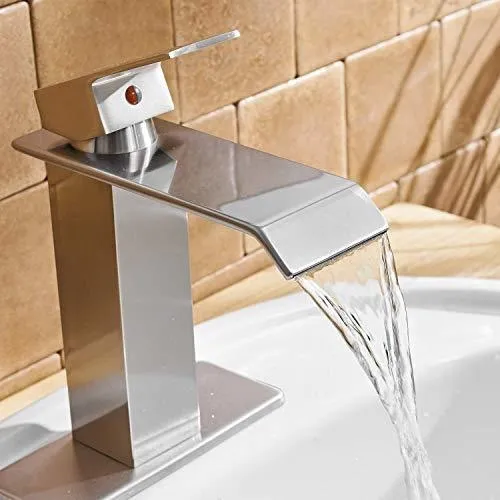 Llave Agua Bwe Para Baño Cascada Sola Manija Solo