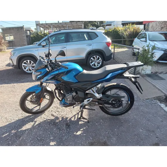 Bajaj Rouser P 150
