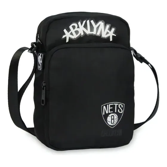 Morral Bandolera Nba Equipos Baskeball Urbano Style Sport Color Negro Abklyna - 27625 Diseño De La Tela Liso