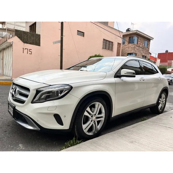 Mercedes-benz Clase Gla 1.6 200 Cgi Sport At