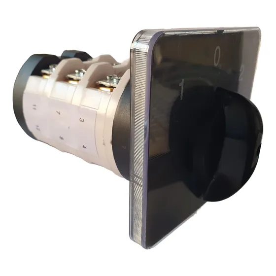 Transferencia Manual Trifásica 125 Amp 1-0-2 (conmutador)
