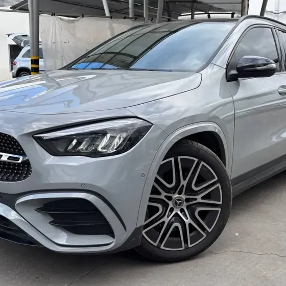 Mercedes-Benz Clase Gla 2027 250 4matic Amg Line Mhev At 2000cc