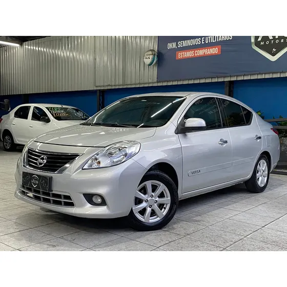 Nissan Versa 1.6 16v Sl Flex 4p