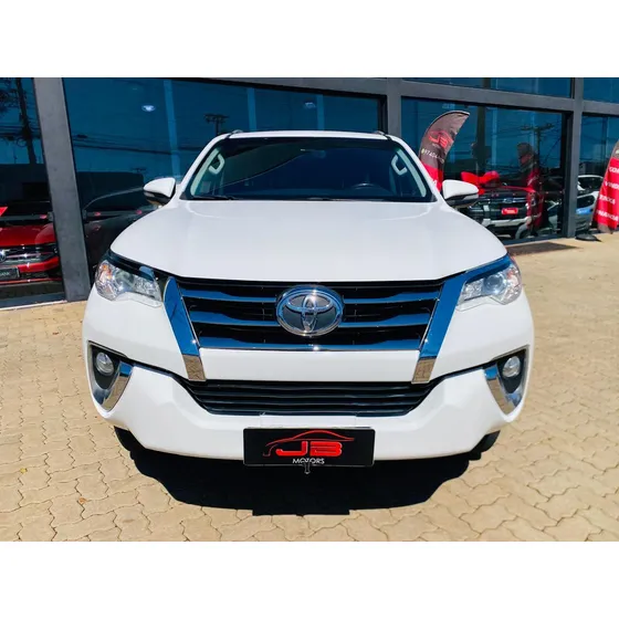 Toyota Hilux Sw4 2.7 16v 4p Sr Flex Automático
