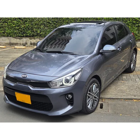 Kia Rio 1.4 Zenith Hb 5 P