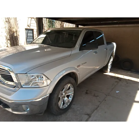 Ram 1500 5.7 Laramie Atx V8