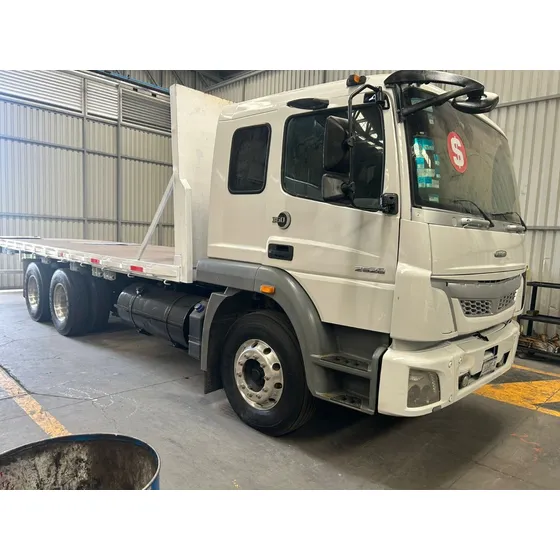 Freightliner Torton 6x2 Fl360