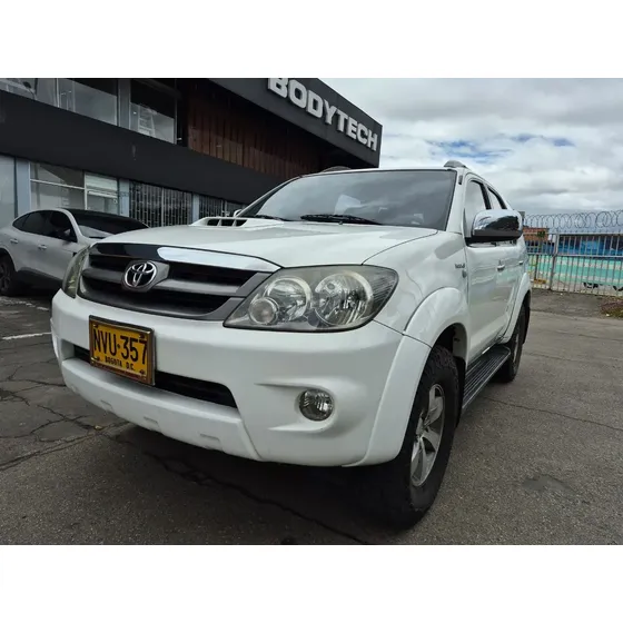 Toyota Fortuner 2009 3.0 Sr5