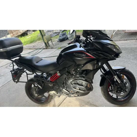 Kawasaki Versys 650 Abs Con Accesorios Givi Y Baules