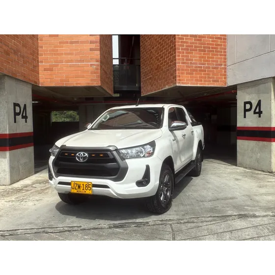 Toyota Hilux 2.4l