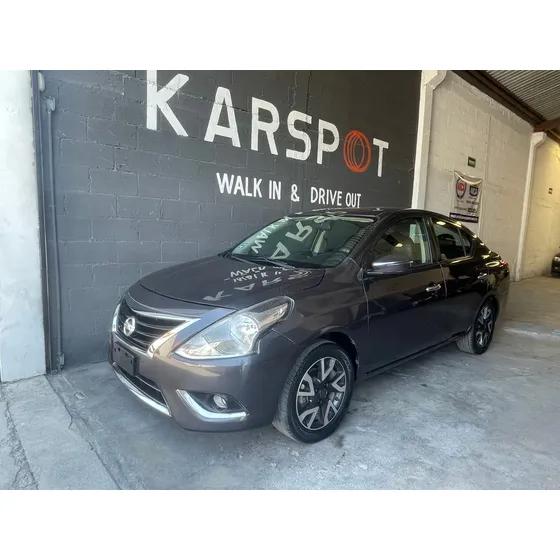 Nissan Versa 1.6 Exclusive At