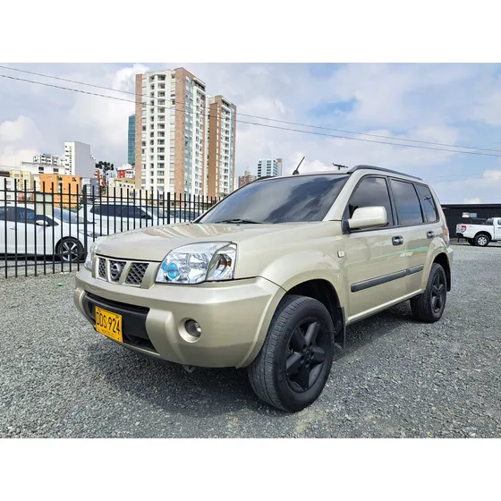 Nissan X-trail 2.5 Automática