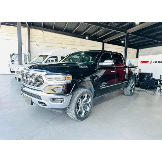 Ram Ram 1500 4p Limited 10 Aniv. Crew Cab V8/5.7 Aut 4x4 Mhev