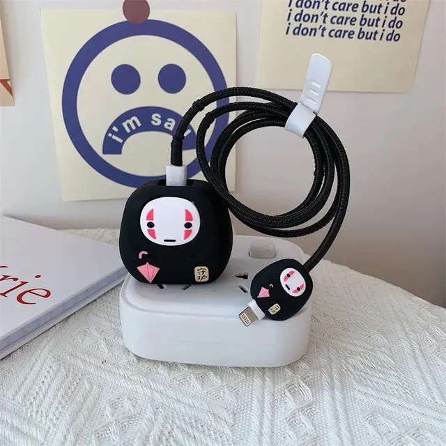 . 1 Pack De Protectores Para Cargador Y Cable Personajes