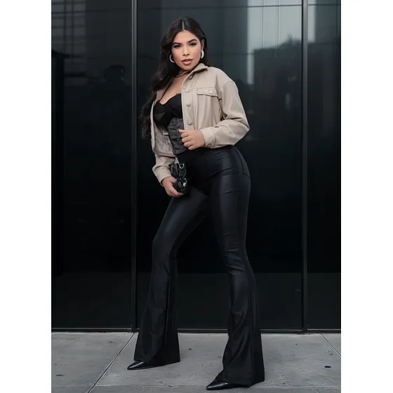 Calça Feminina Flare Tecido Prada Poliamida Confortável