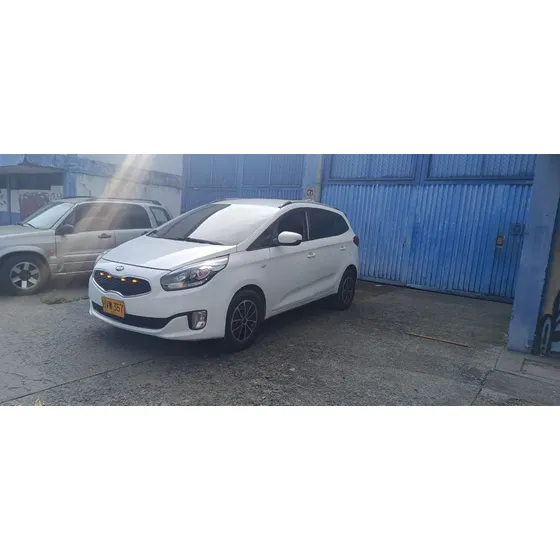 Kia Carens 2014 - Carros y Camionetas | TuCarro