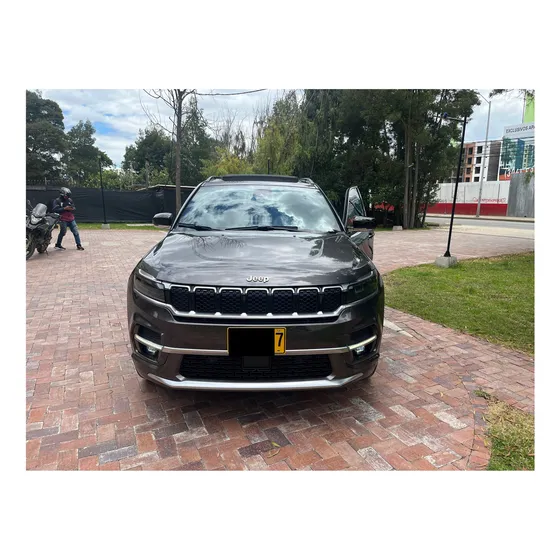 Jeep Commander 1.3 Overland 4x2 Aut