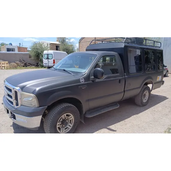Ford F-100 3.9 Cab. Simple Xlt 4x4