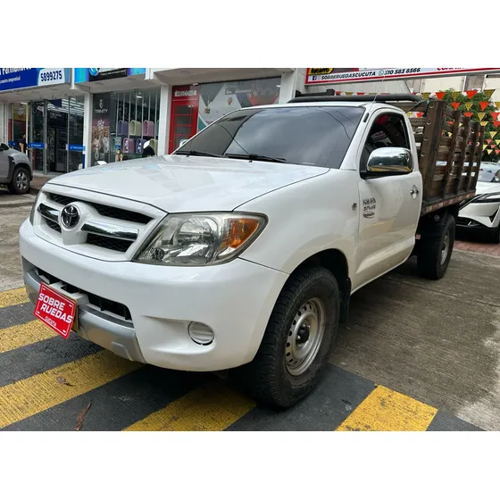 Toyota Hilux 2.7 De Estacas 2.7 A Gasolina Mt 4x2