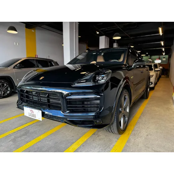 Porsche Cayenne 3.0 Platinum Edition E-hybrid Aut. 5p Hibrido