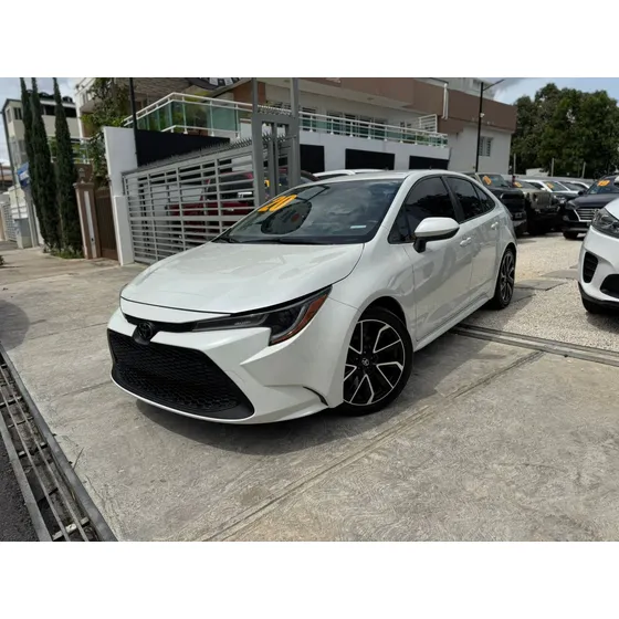 Toyota Corolla Le