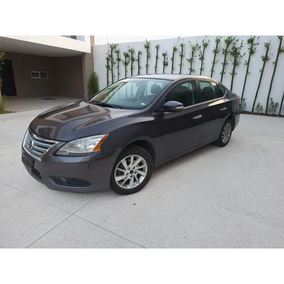 Nissan Sentra 1.8 Advance Mt