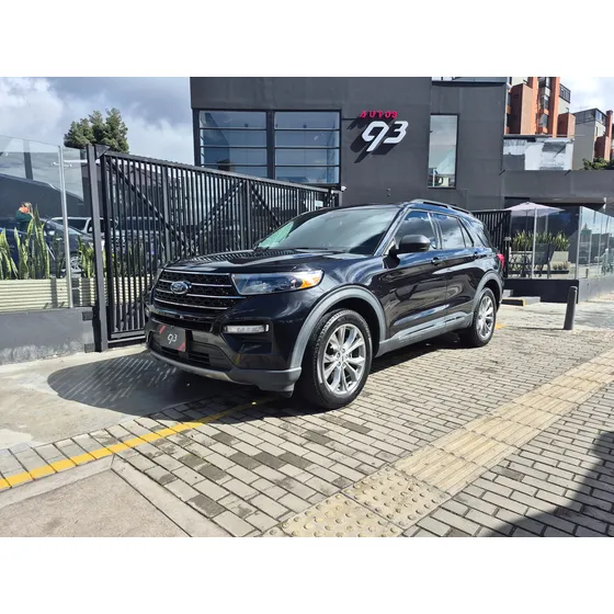 Ford Explorer Xlt