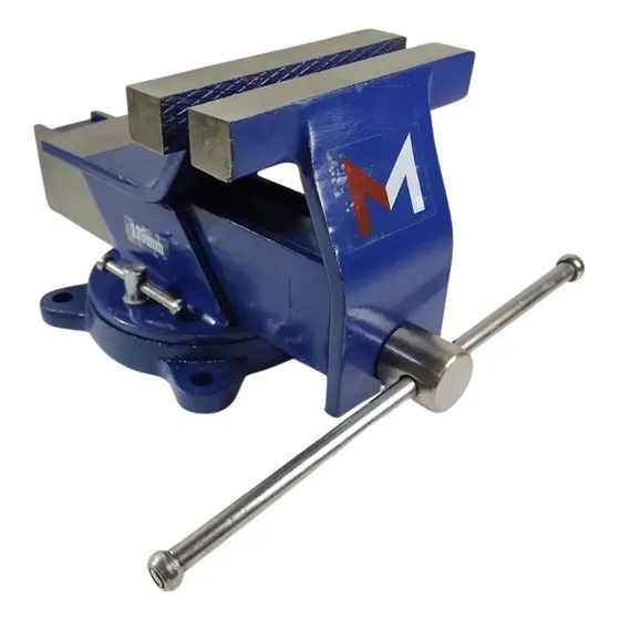 Torno De Bancada Com Base Giratória Nº6 Menegotti 150mm