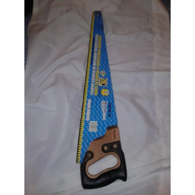 Serrucho Profesional Mango De Goma 26 