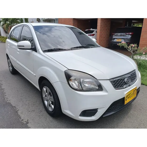 Kia Rio 1.4 5 P