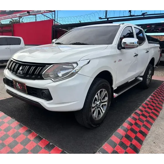 Mitsubishi L200 2020 2.5l