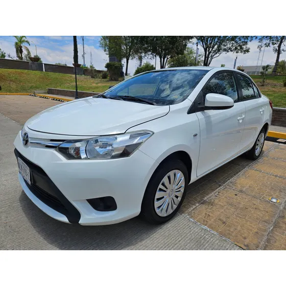 Toyota Yaris 1.5 Core At Sedan Cvt